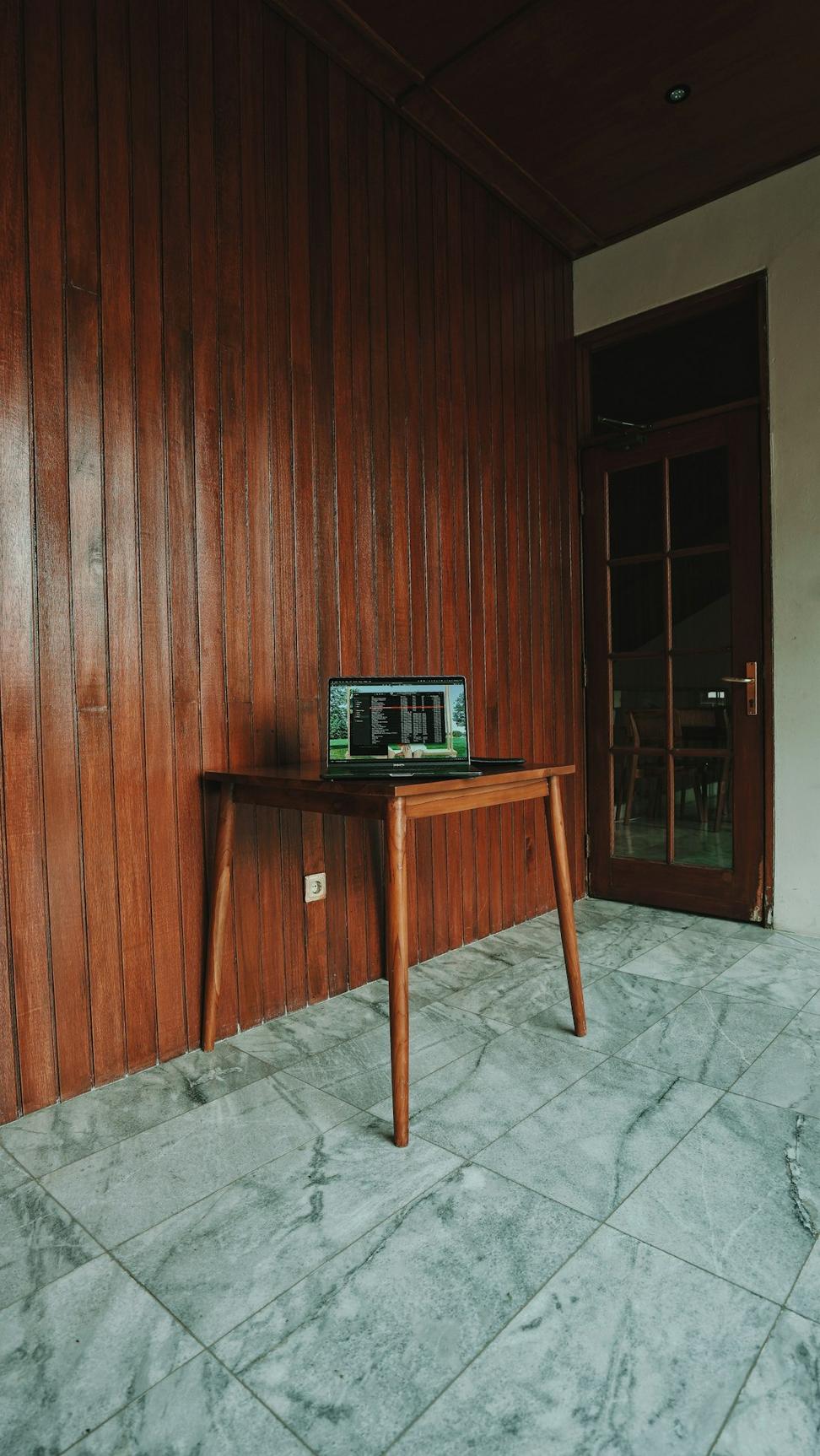 Studio Room